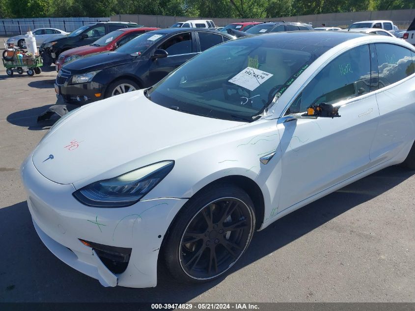 2018 Tesla Model 3 Long Range/Performance VIN: 5YJ3E1EB0JF086458 Lot: 39474829