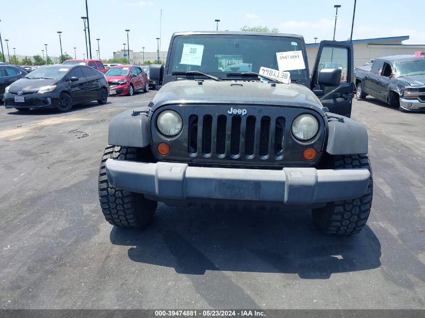 2009 Jeep Wrangler Unlimited X VIN: 1J4GB39109L723634 Lot: 39474881