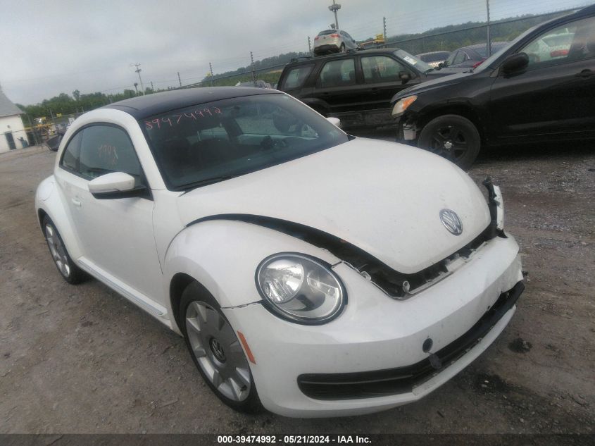 2013 Volkswagen Beetle 2.5L VIN: 3VWJP7AT3DM615952 Lot: 39474992