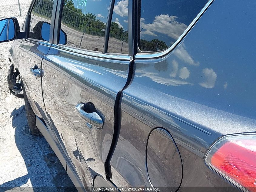 2018 TOYOTA RAV4 XLE - JTMWFREV7JJ743624