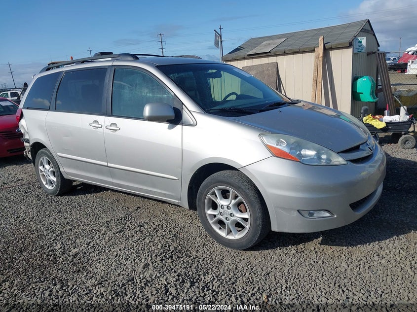 2006 TOYOTA SIENNA