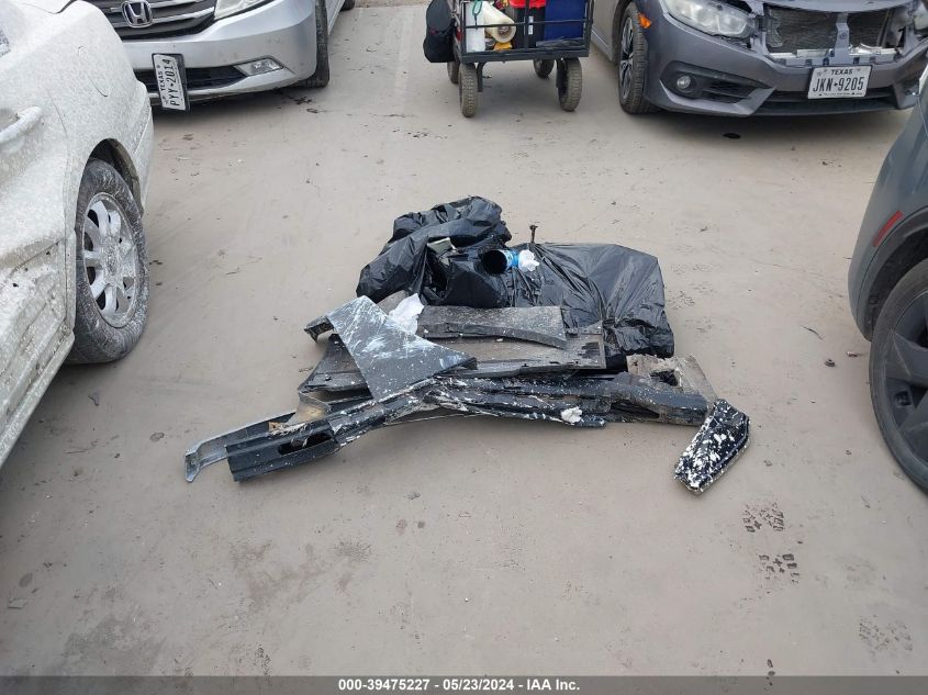 2004 Kia Amanti VIN: KNALD124445022189 Lot: 39475227