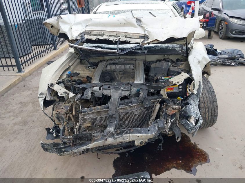 2004 Kia Amanti VIN: KNALD124445022189 Lot: 39475227