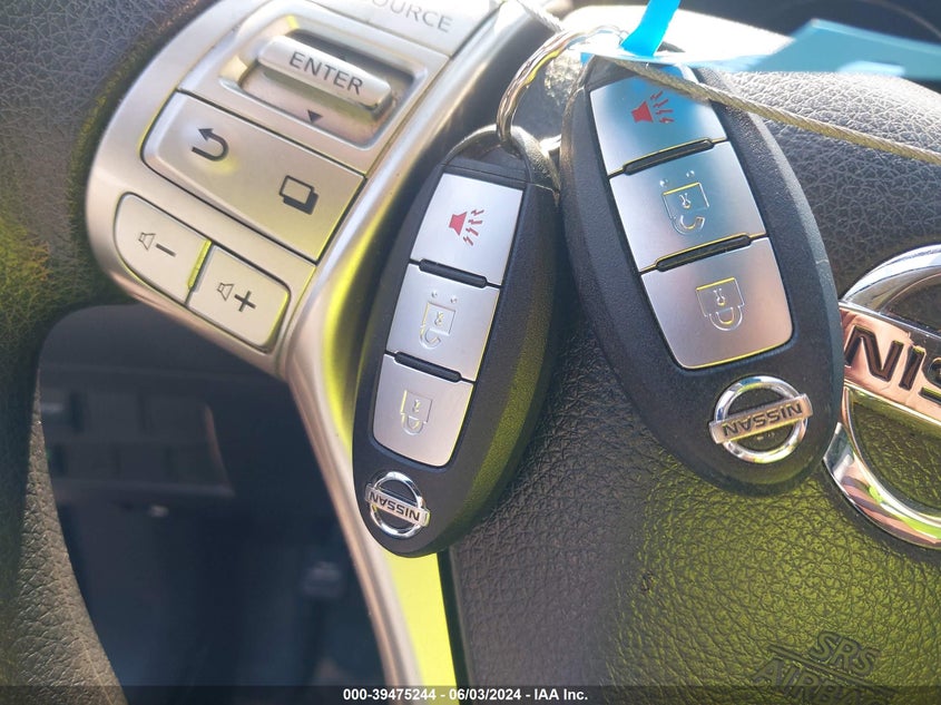 2016 Nissan Rogue Sv VIN: KNMAT2MT2GP612133 Lot: 39475244