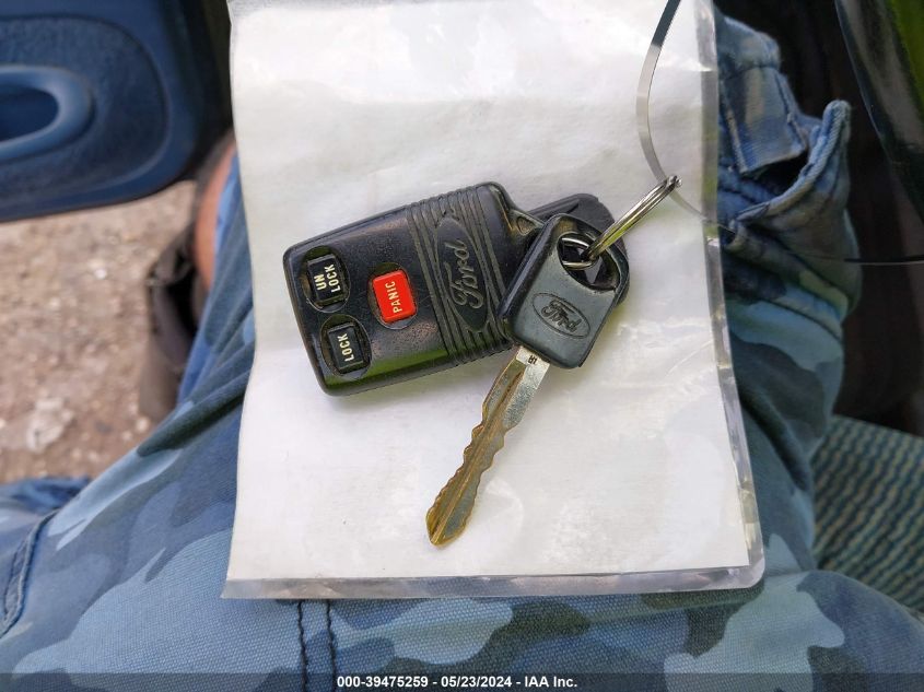 1995 Ford Explorer VIN: 1FMDU34XXSUB98544 Lot: 39475259