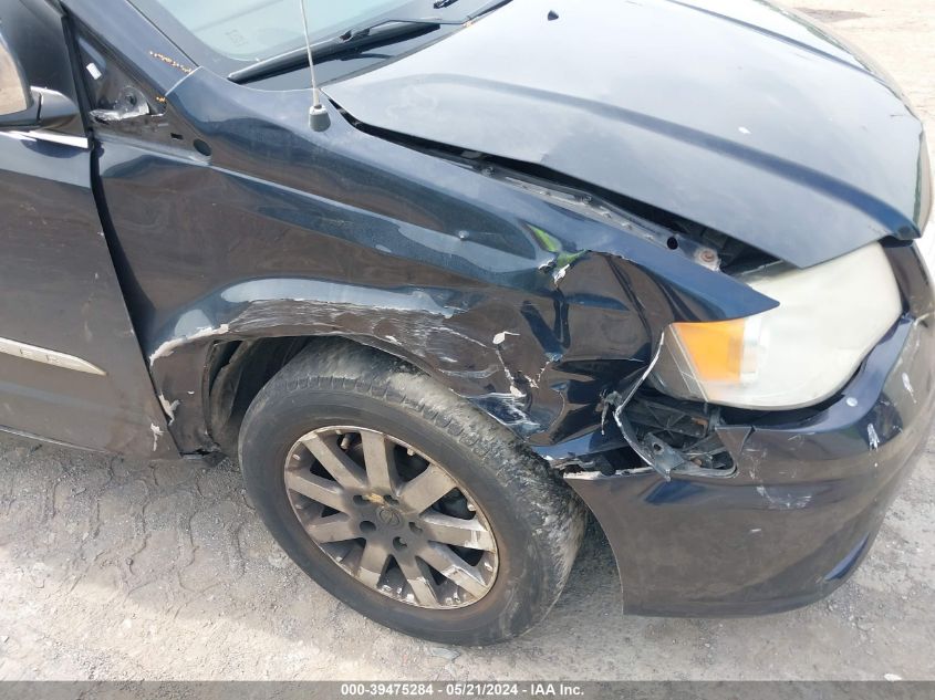 2011 Chrysler Town & Country Touring-L VIN: 2A4RR8DG5BR703647 Lot: 39475284