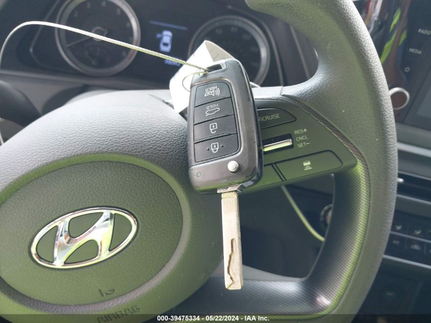 2020 Hyundai Sonata Se VIN: 5NPEG4JA0LH023110 Lot: 39475334