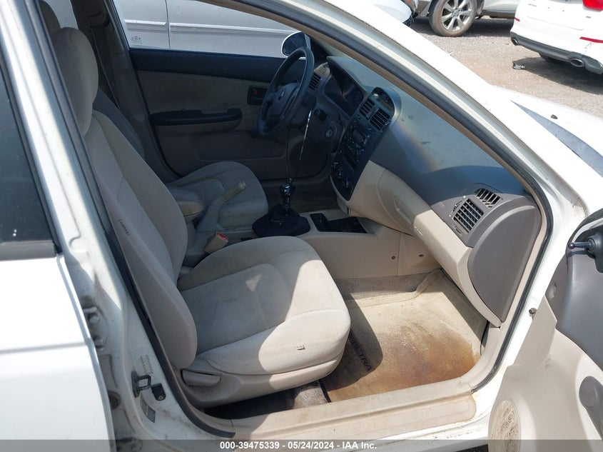 2005 Kia Spectra Ex/Lx/Sx VIN: KNAFE121855126962 Lot: 39475339