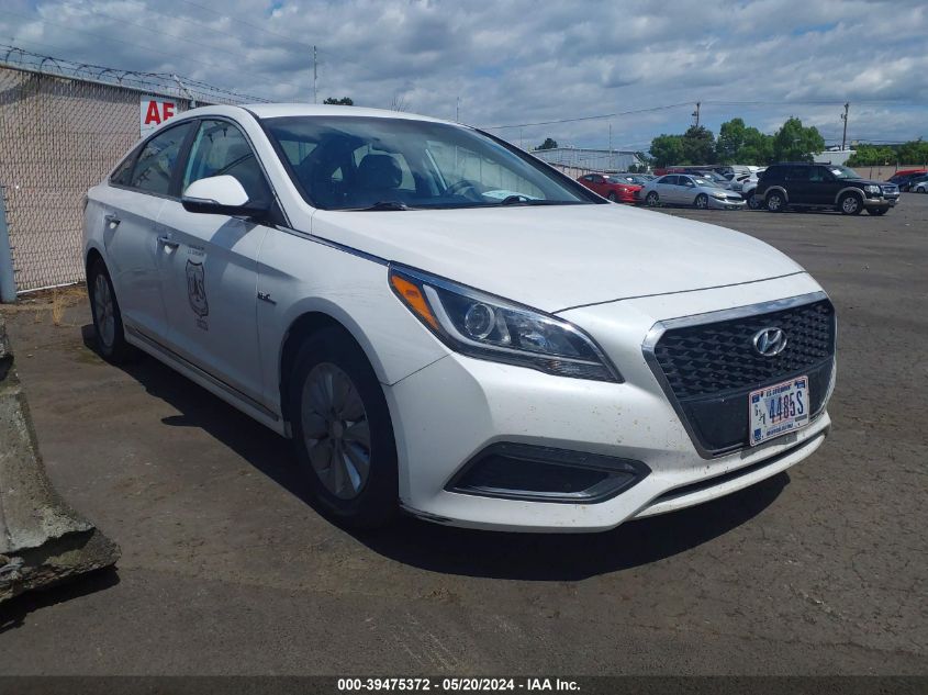 2016 Hyundai Sonata Hybrid Se VIN: KMHE24L13GA037457 Lot: 39475372