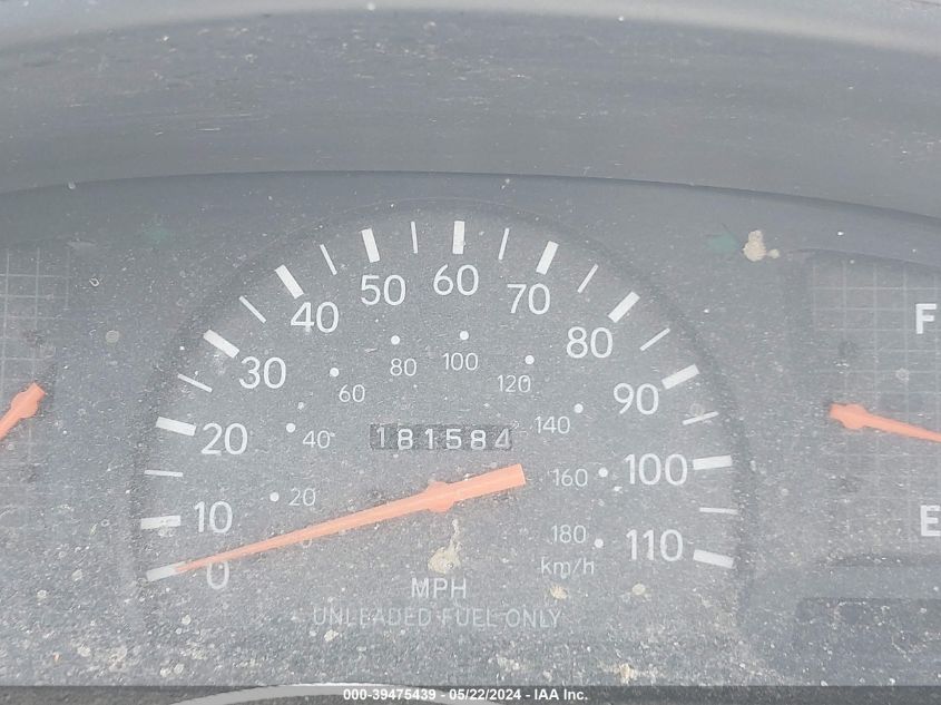 2000 Toyota Tacoma VIN: 4TANL42N3YZ581509 Lot: 39475439