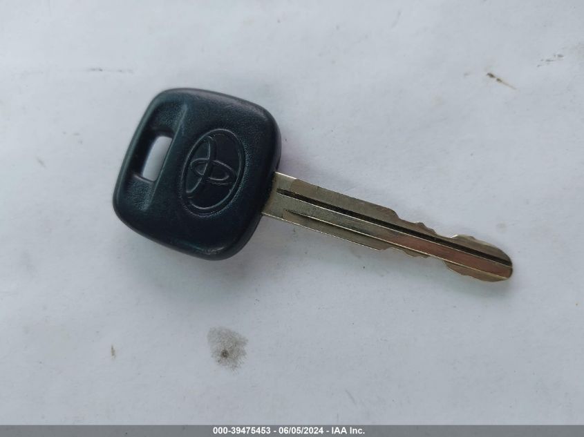 2005 Toyota Camry Le VIN: 4T1BE32K05U102355 Lot: 39475453