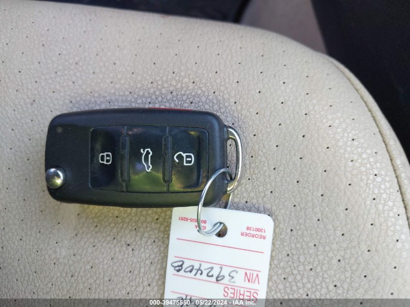 2011 Volkswagen Jetta 2.5L Sel VIN: 3VWLZ7AJ5BM392408 Lot: 39475550