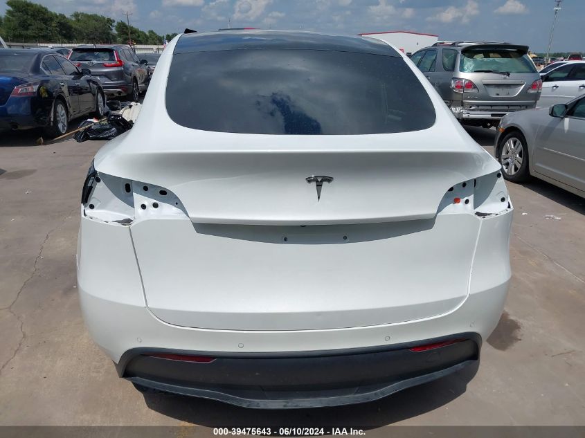 2021 Tesla Model Y Standard Range Rear-Wheel Drive VIN: 5YJYGDED2MF107270 Lot: 39475643