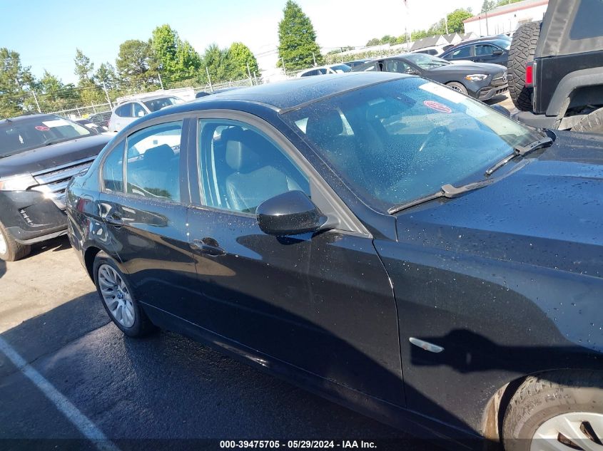 2009 BMW 328I VIN: WBAPH57519NL77424 Lot: 39475705