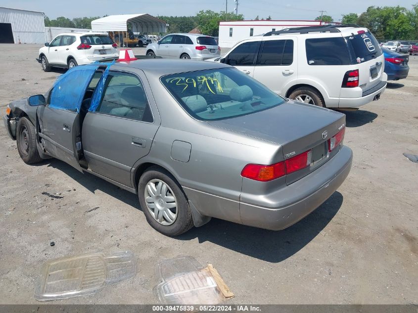 2000 Toyota Camry Le V6 VIN: 4T1BF22K0YU096519 Lot: 39475839