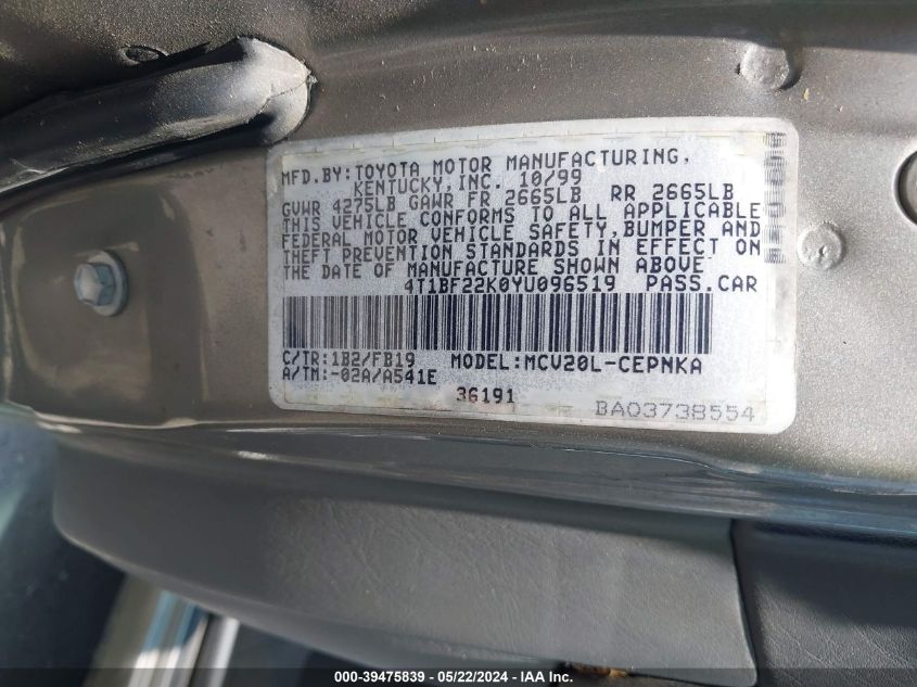 2000 Toyota Camry Le V6 VIN: 4T1BF22K0YU096519 Lot: 39475839