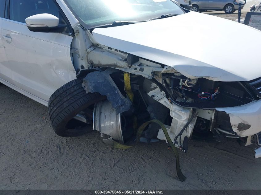 2013 Volkswagen Jetta 2.5L Sel VIN: 3VWLX7AJ9DM364538 Lot: 39475845