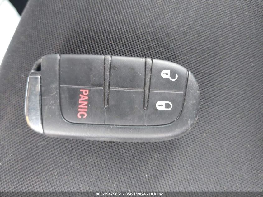 2017 Jeep Renegade Sport 4X4 VIN: ZACCJBAB0HPE67012 Lot: 39691076