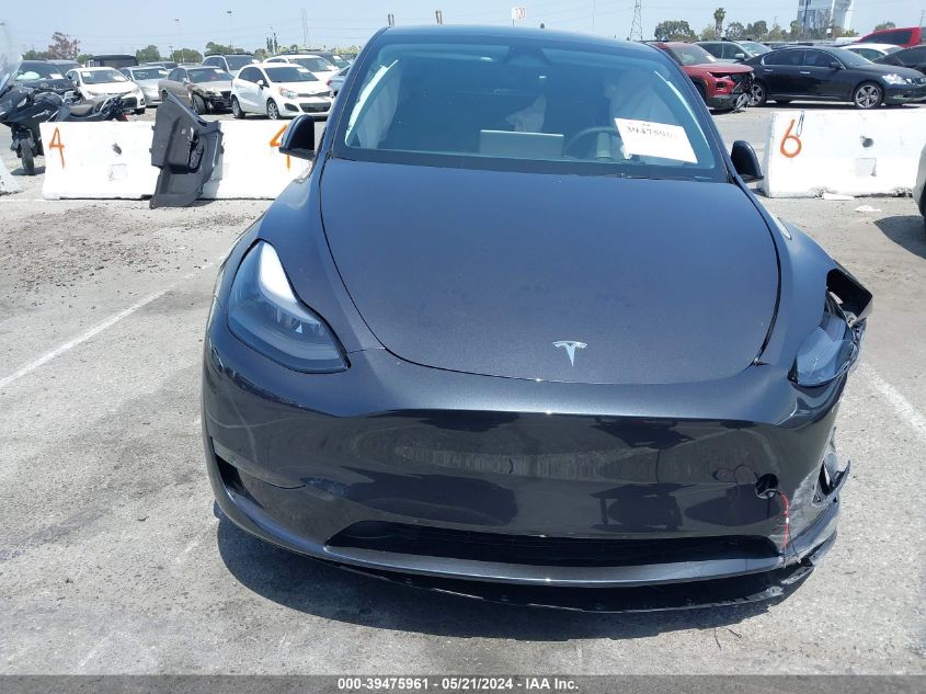 2024 Tesla Model Y Long Range Dual Motor All-Wheel Drive VIN: 7SAYGDEE0RF080024 Lot: 39475961