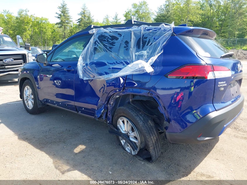 2022 Toyota Corolla Cross Le VIN: 7MUCAABG1NV042827 Lot: 39476073