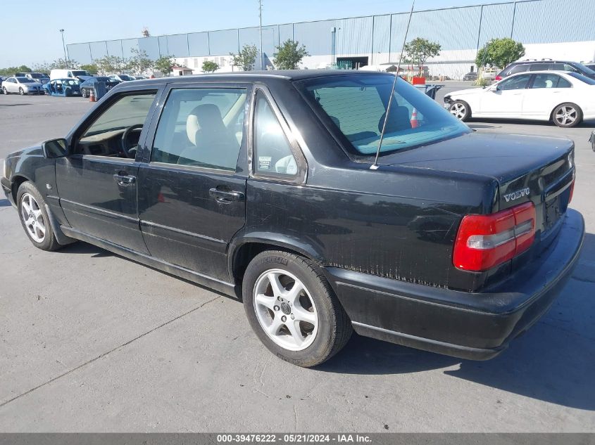 1999 Volvo S70 VIN: YV1LS55AXX2606758 Lot: 39476222