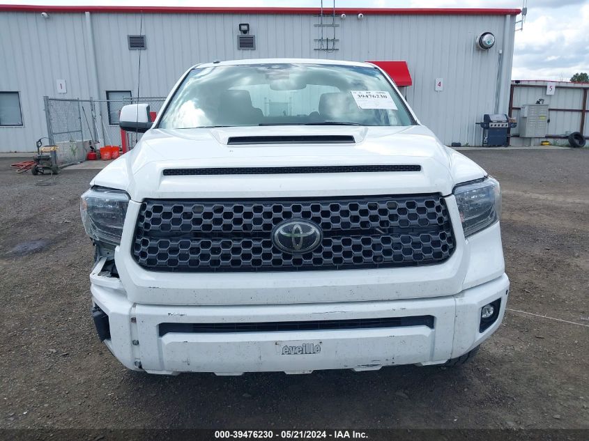 2018 Toyota Tundra Platinum 5.7L V8 VIN: 5TFDY5F17JX707838 Lot: 39476230