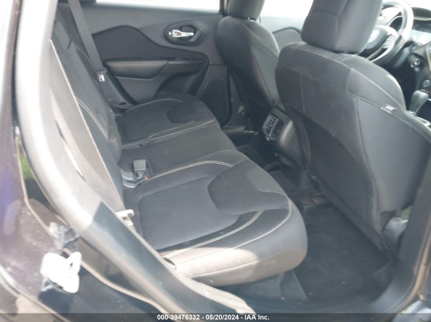 2015 Jeep Cherokee Latitude VIN: 1C4PJLCB9FW720834 Lot: 39476332