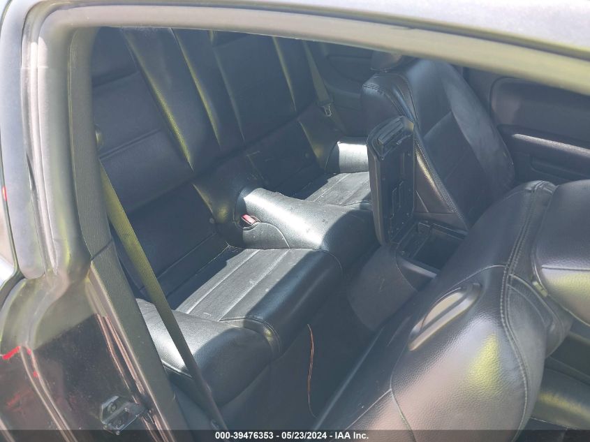 2005 Ford Mustang V6 Deluxe/V6 Premium VIN: 1ZVFT80N955174796 Lot: 39476353