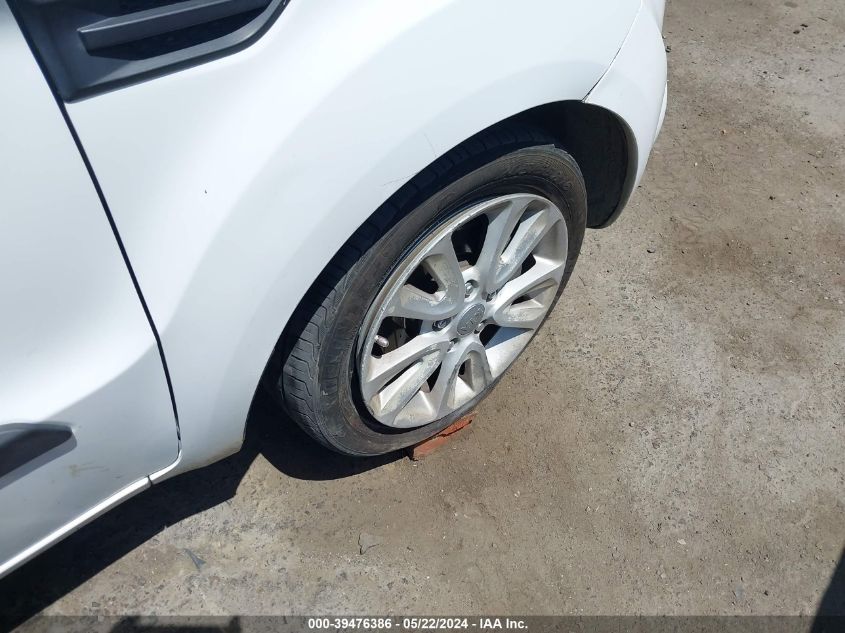 2012 Kia Soul + VIN: KNDJT2A65C7372911 Lot: 39476386