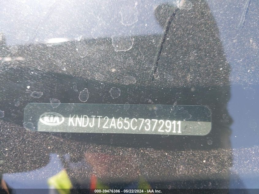 2012 Kia Soul + VIN: KNDJT2A65C7372911 Lot: 39476386