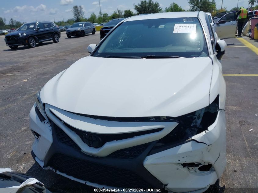 2018 TOYOTA CAMRY L/LE/XLE/SE/XSE - 4T1B11HK5JU027901