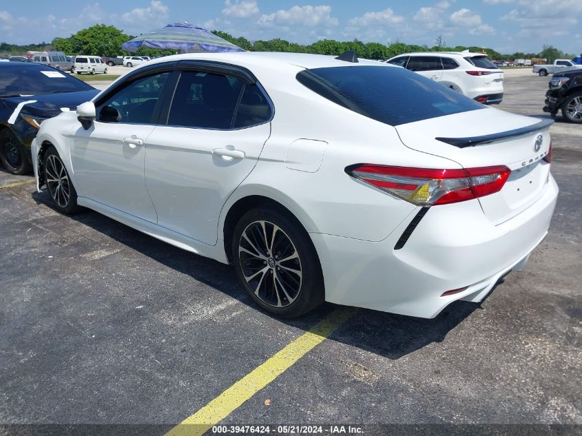 2018 TOYOTA CAMRY L/LE/XLE/SE/XSE - 4T1B11HK5JU027901