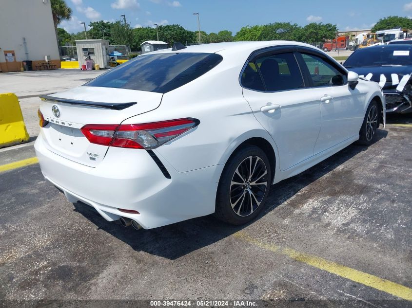 2018 TOYOTA CAMRY L/LE/XLE/SE/XSE - 4T1B11HK5JU027901