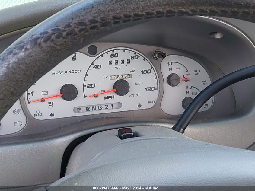 2003 Ford Explorer Sport Trac Xls/Xlt VIN: 1FMZU77E33UB98846 Lot: 39476666