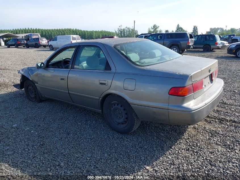 2000 Toyota Camry Le VIN: JT2BG22K0Y0463341 Lot: 39476676