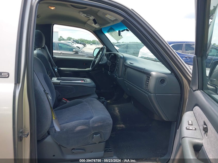 2001 Chevrolet Silverado 1500 Ls VIN: 1GCEC14T31Z272739 Lot: 39476750