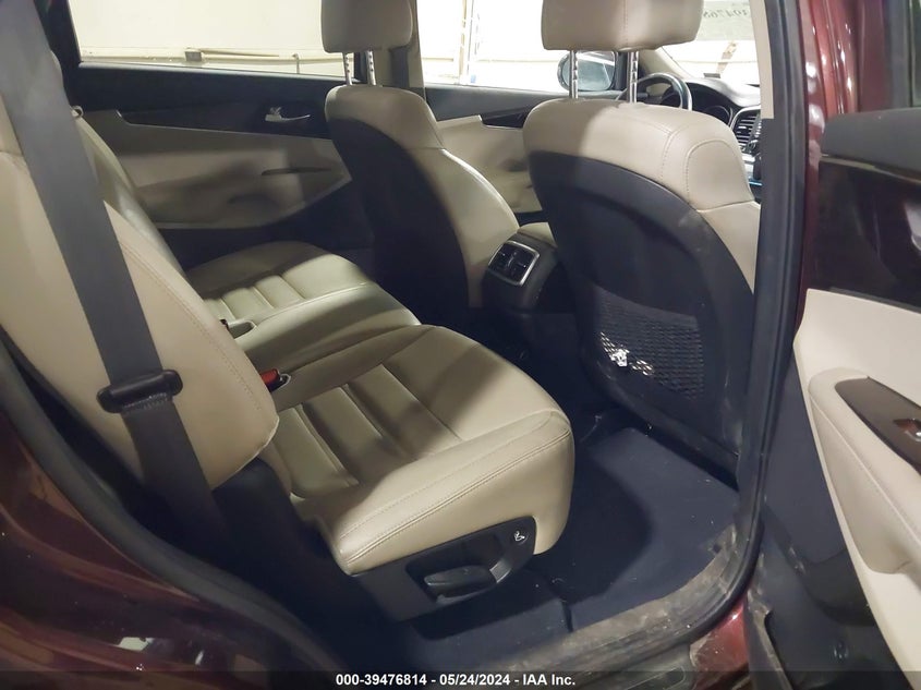 2020 Kia Sorento 3.3L Ex VIN: 5XYPHDA51LG692518 Lot: 39476814