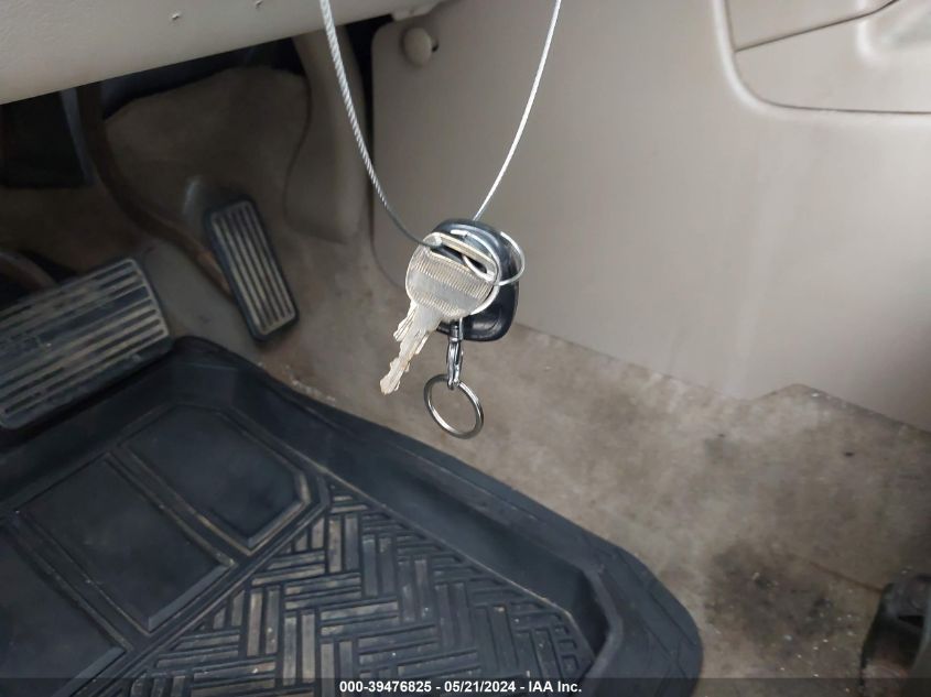 2004 Chevrolet Tahoe Z71 VIN: 1GNEK13Z54R102144 Lot: 39476825