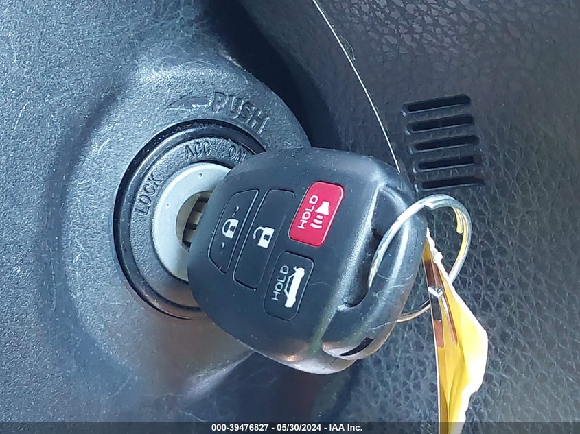 2014 Toyota Corolla Le VIN: 2T1BURHE1EC054129 Lot: 39476827