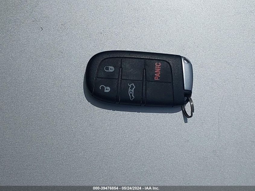 2015 Chrysler 200 Limited VIN: 1C3CCCAB3FN564053 Lot: 39476854