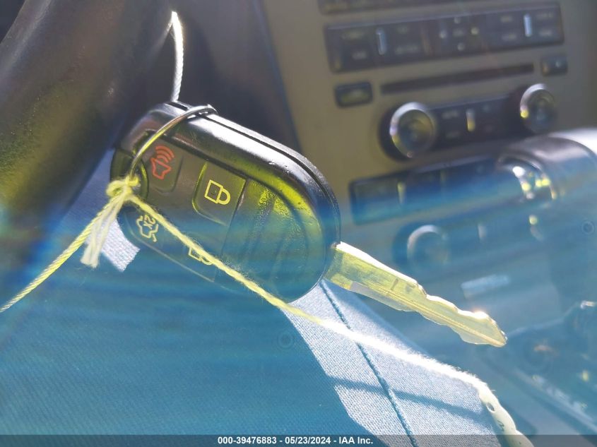 2011 Ford Mustang V6 Premium VIN: 1ZVBP8AM5B5104197 Lot: 39476883