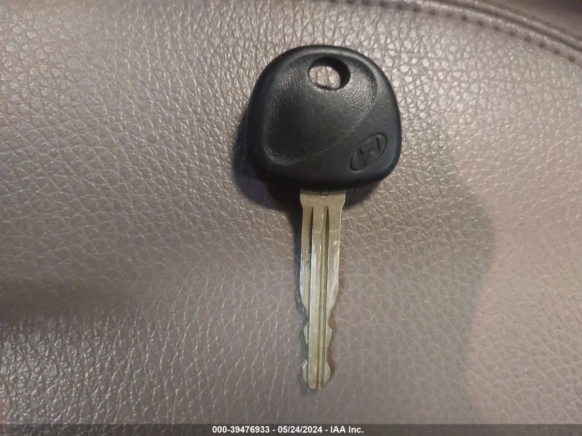 2011 Hyundai Tucson Gls VIN: KM8JUCAC2BU225255 Lot: 39476933