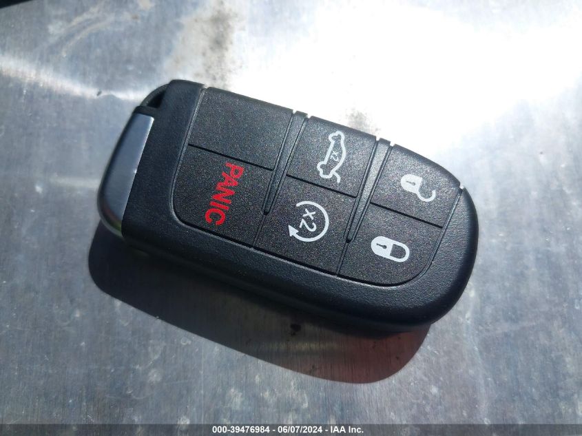 2013 Chrysler 300 Motown VIN: 2C3CCAAG6DH577563 Lot: 39476984