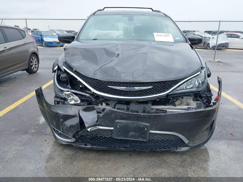 2017 Chrysler Pacifica Touring-L VIN: 2C4RC1BG6HR720595 Lot: 39477027