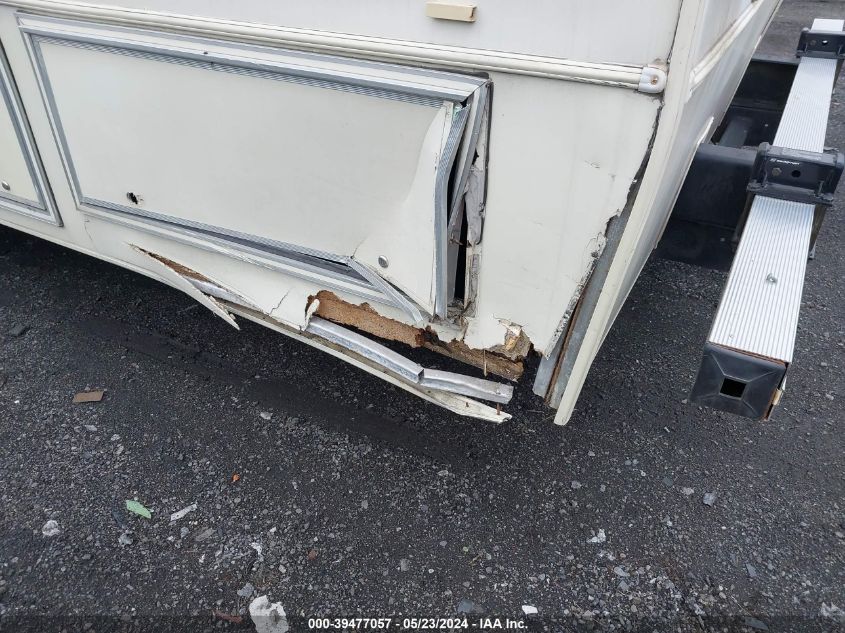 1995 Ford Econoline E350 Cutaway Van VIN: 1SDKE30G5SHA89282 Lot: 39477057