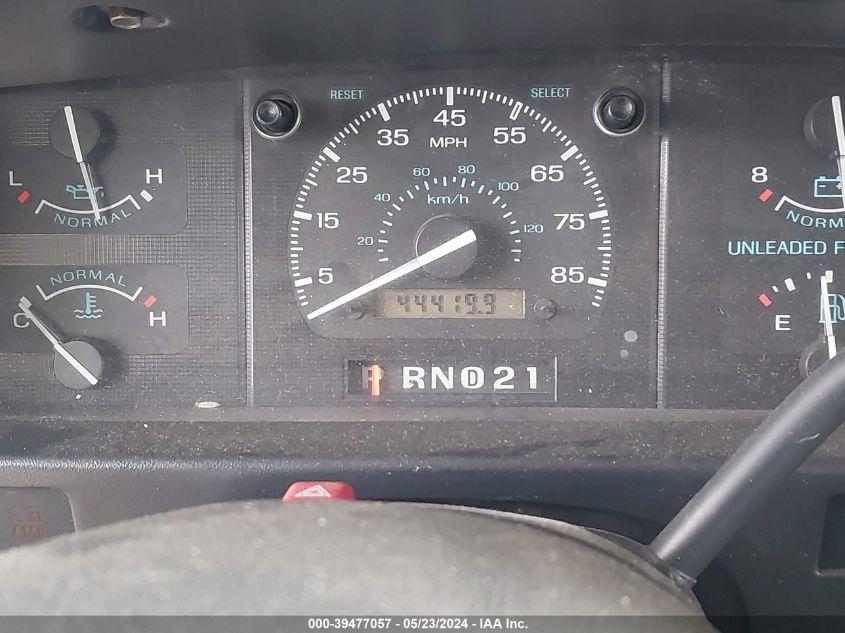 1995 Ford Econoline E350 Cutaway Van VIN: 1SDKE30G5SHA89282 Lot: 39477057