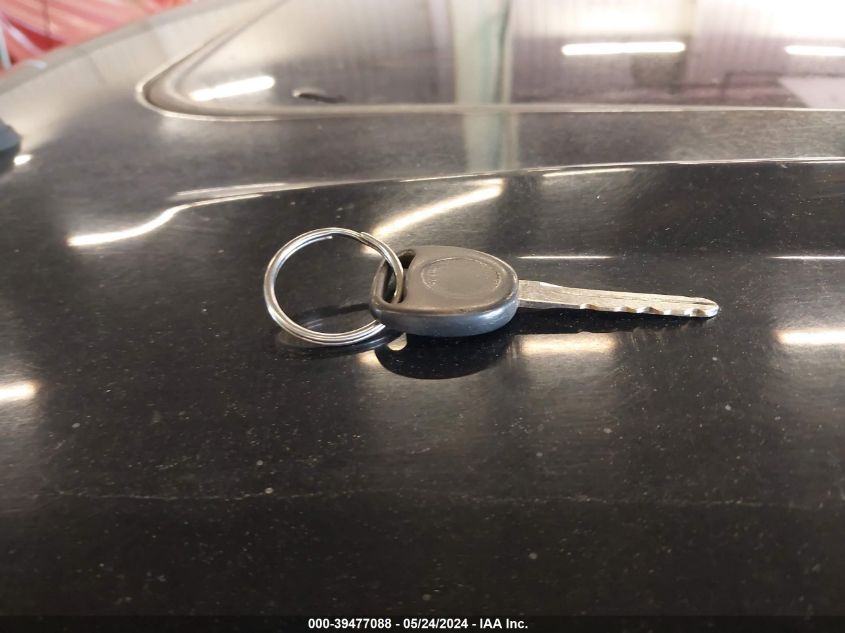 2002 Chevrolet Tahoe Lt VIN: 1GNEK13Z92R199362 Lot: 39477088