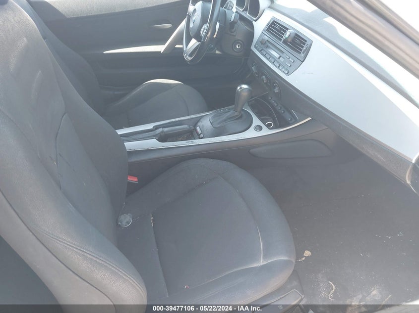 2006 BMW Z4 3.0I VIN: 4USBU33546LW66611 Lot: 39477106