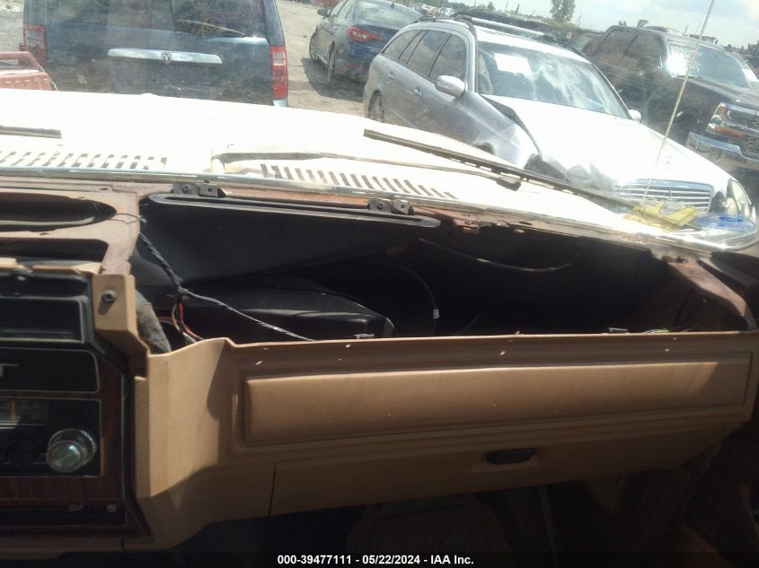 1984 Ford F250 VIN: 2FTHF2518ECB15668 Lot: 39477111