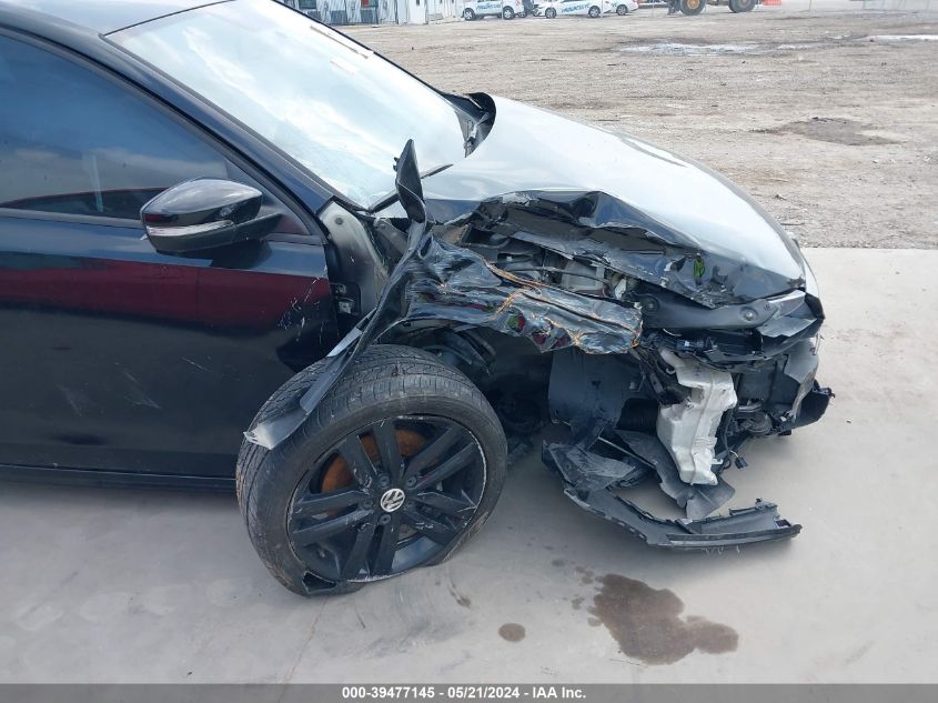 2018 Volkswagen Jetta 1.8T Se Sport VIN: 3VWD17AJ7JM226160 Lot: 39477145